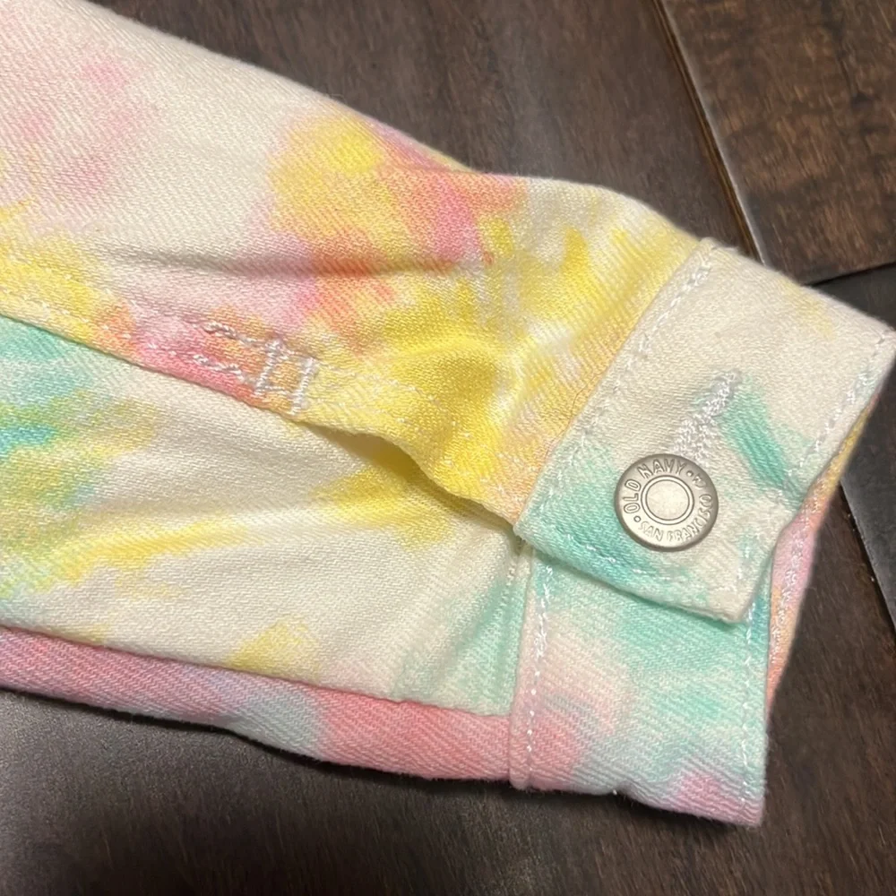 Old Navy Toddler Girls Rainbow Dip dyed tie dyed denim jacket!